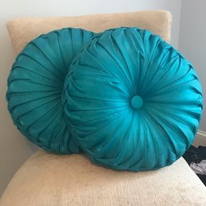 BOGO Lot of 2 pillows
